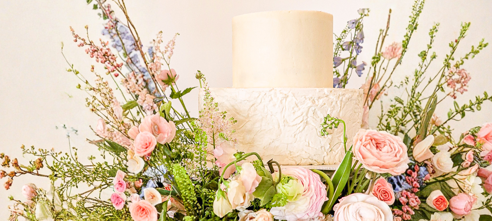 Thanksgiving Point wedding Cake