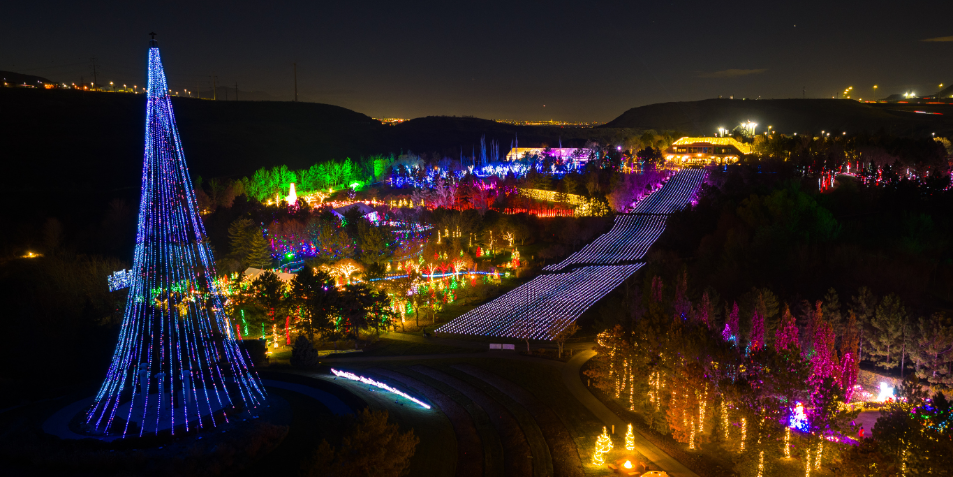 Featured image for blog post: Holiday Activities with Your Family: Experience the Magic of Luminaria 