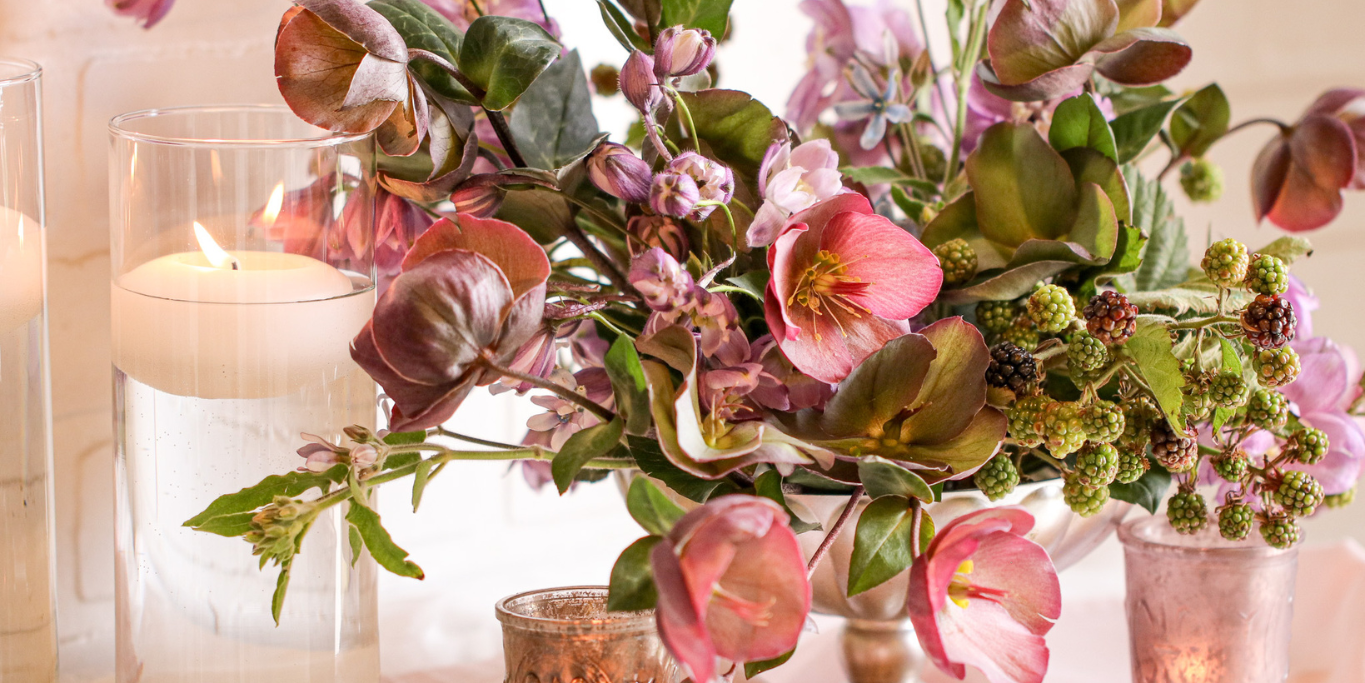 Featured image for blog post: How to Pick Your Wedding Flowers 